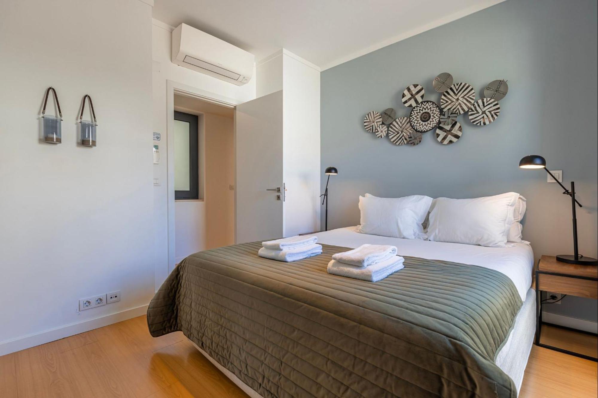 Lovelystay - Breathtaking Panorama - Luxurious Penthouse! ลิสบอน ภายนอก รูปภาพ