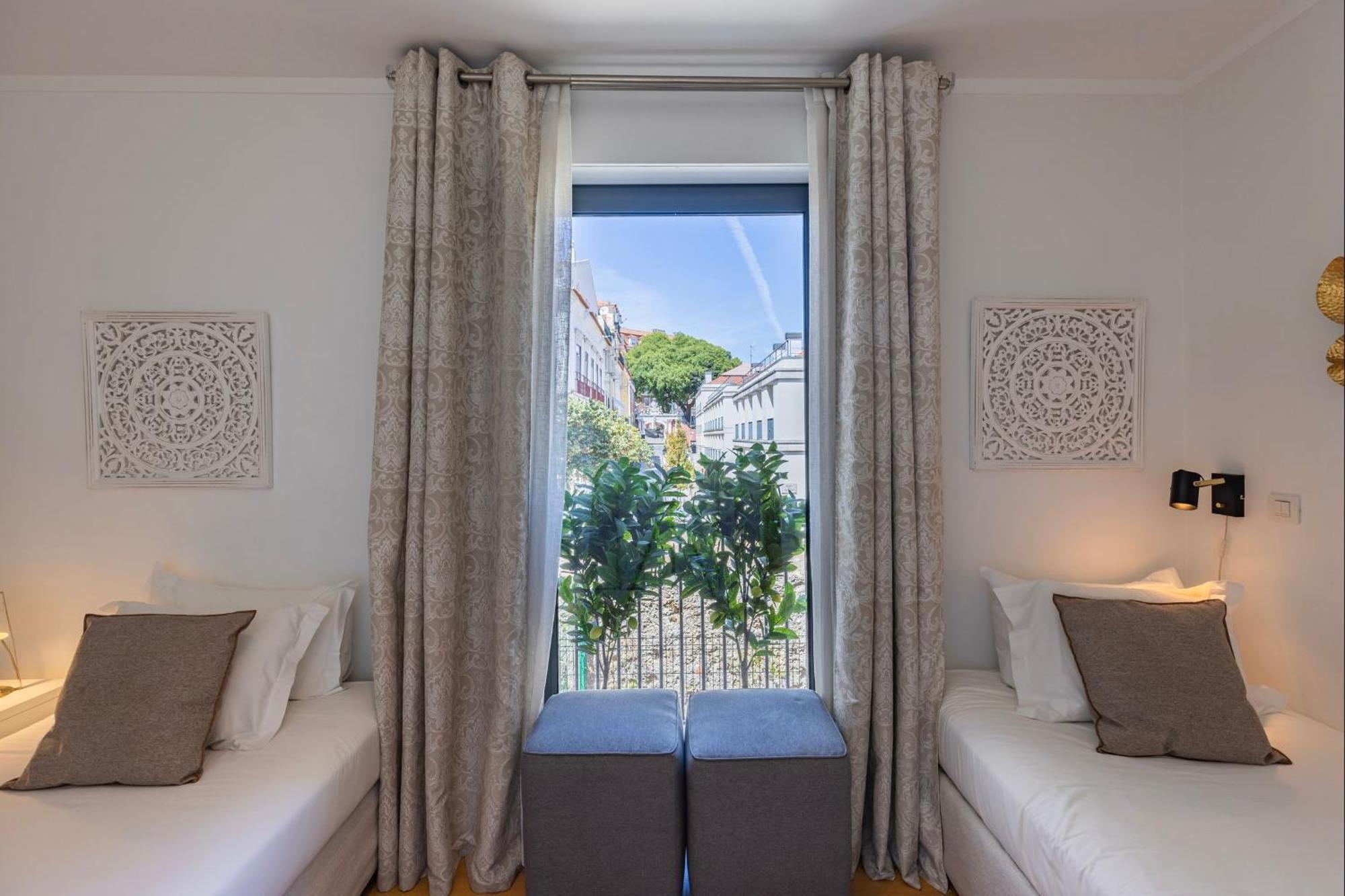 Lovelystay - Breathtaking Panorama - Luxurious Penthouse! ลิสบอน ภายนอก รูปภาพ